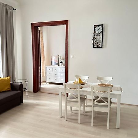 Apartment In Historical Part - Old Town Top Address Bratislava Esterno foto