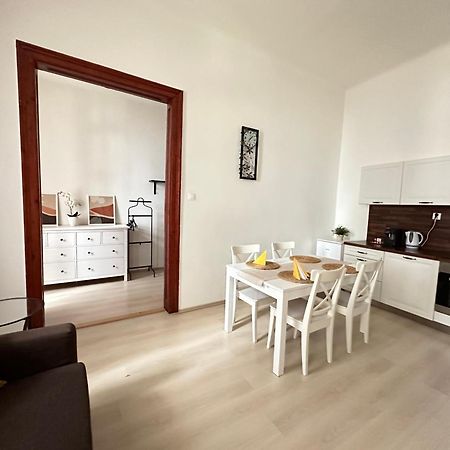 Apartment In Historical Part - Old Town Top Address Bratislava Esterno foto