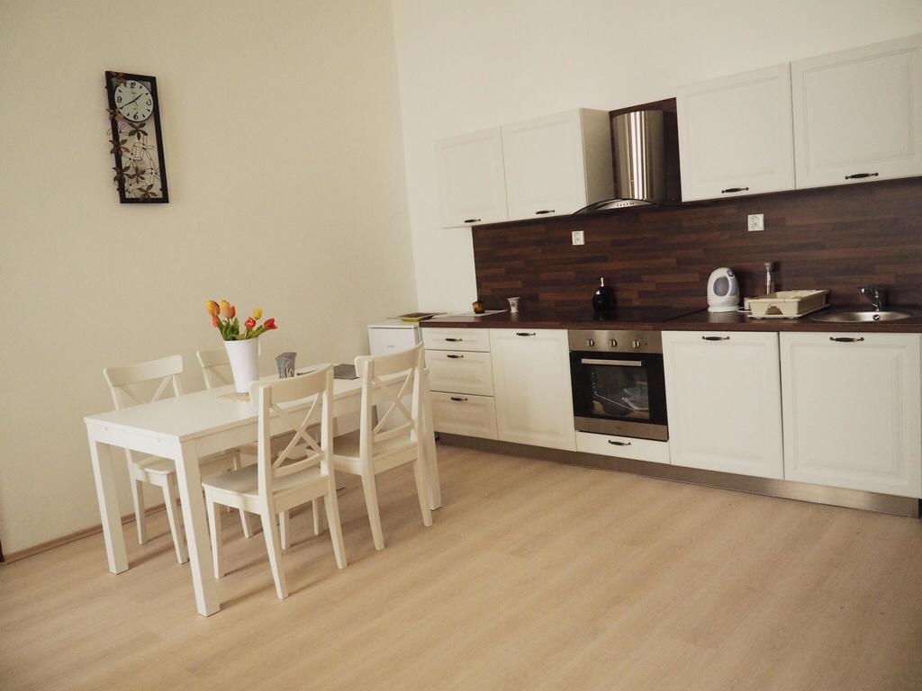 Apartment In Historical Part - Old Town Top Address Bratislava Esterno foto